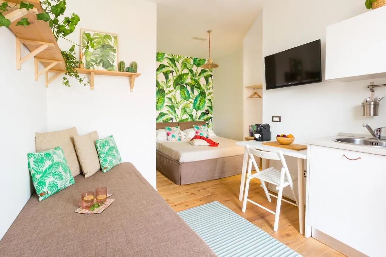 Duomo Views, Light, Jungle-Inspired Studio With Terrace Milan Apartment